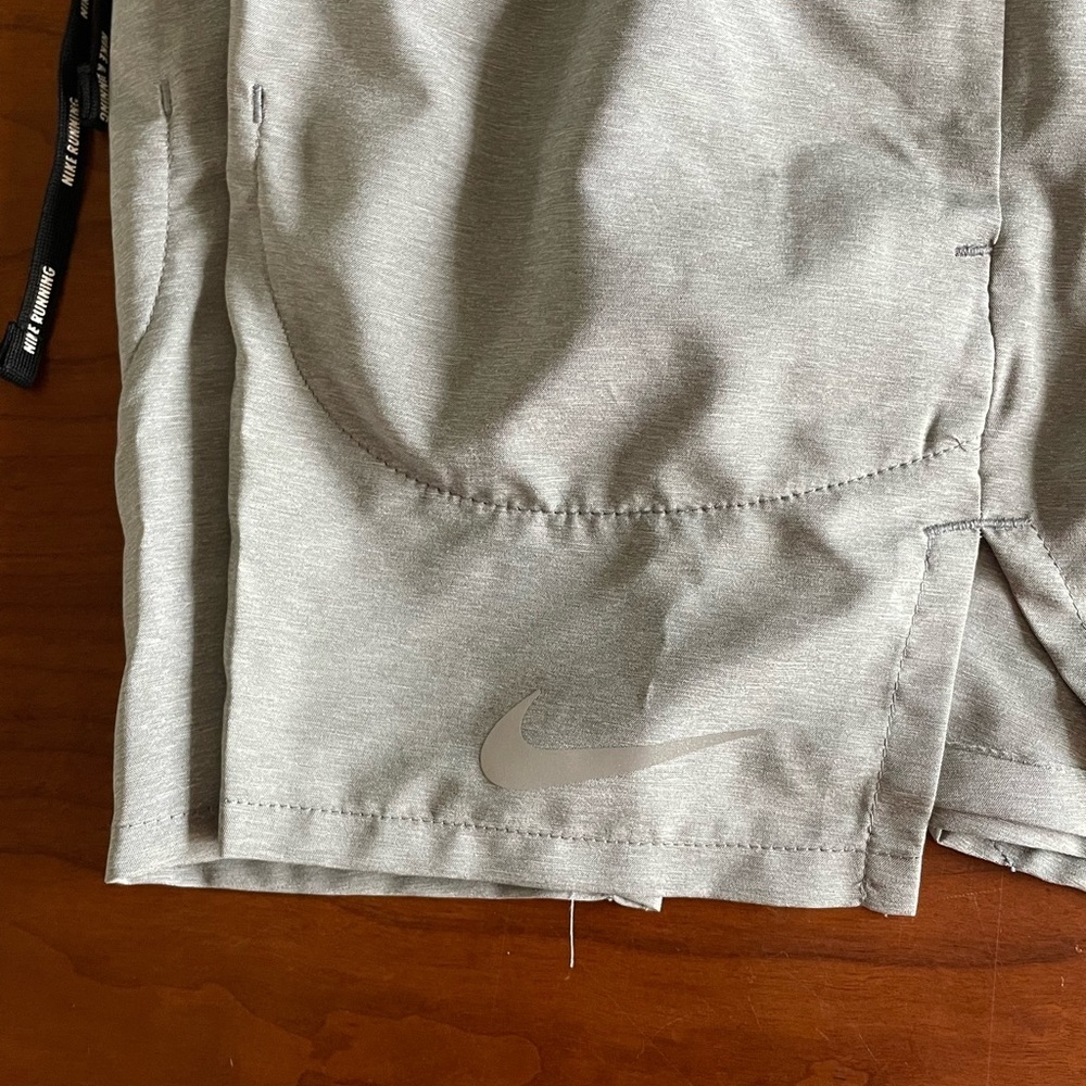 Nike Men's Flex Stride 5" Running Shorts Gray Brief Lined CJ5453-068 - Picture 3 of 5
